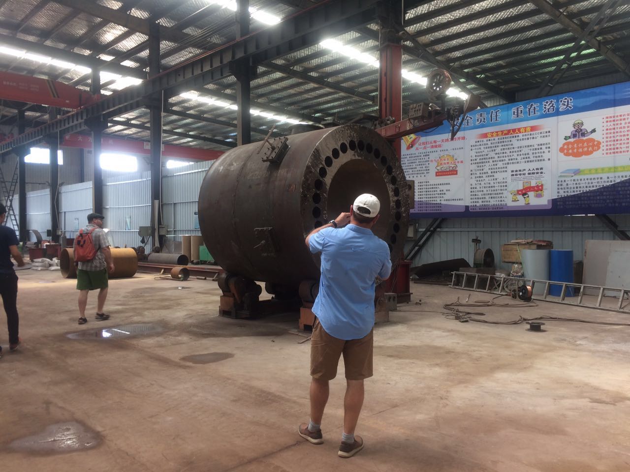 澳大利亞污泥烘干機客戶到廠參觀